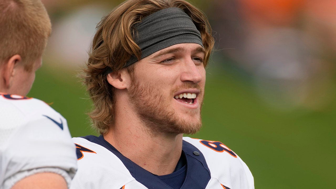 Broncos TE Andrew Beck wins NFL's Salute to Service Award