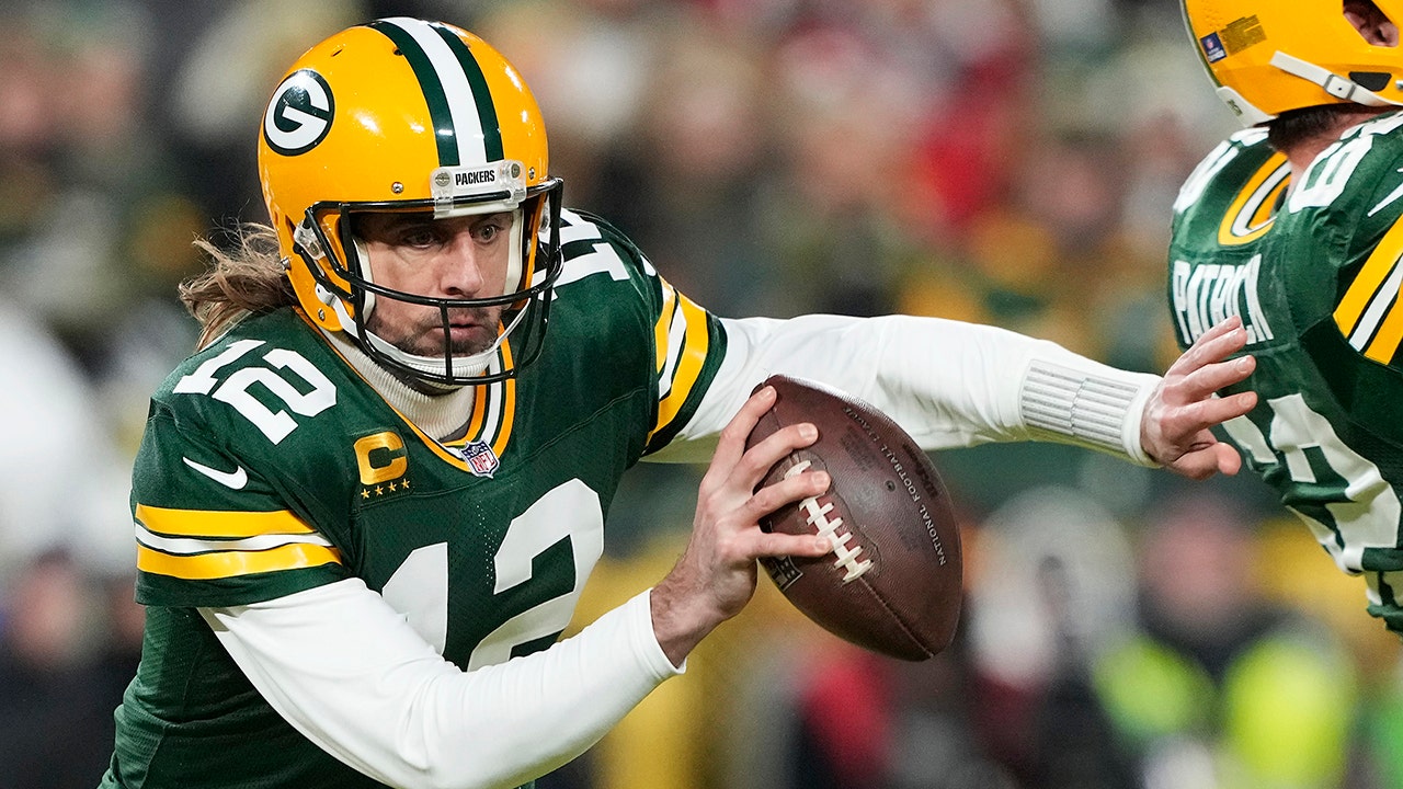 Packers reveal stance on Aaron Rodgers as offseason begins