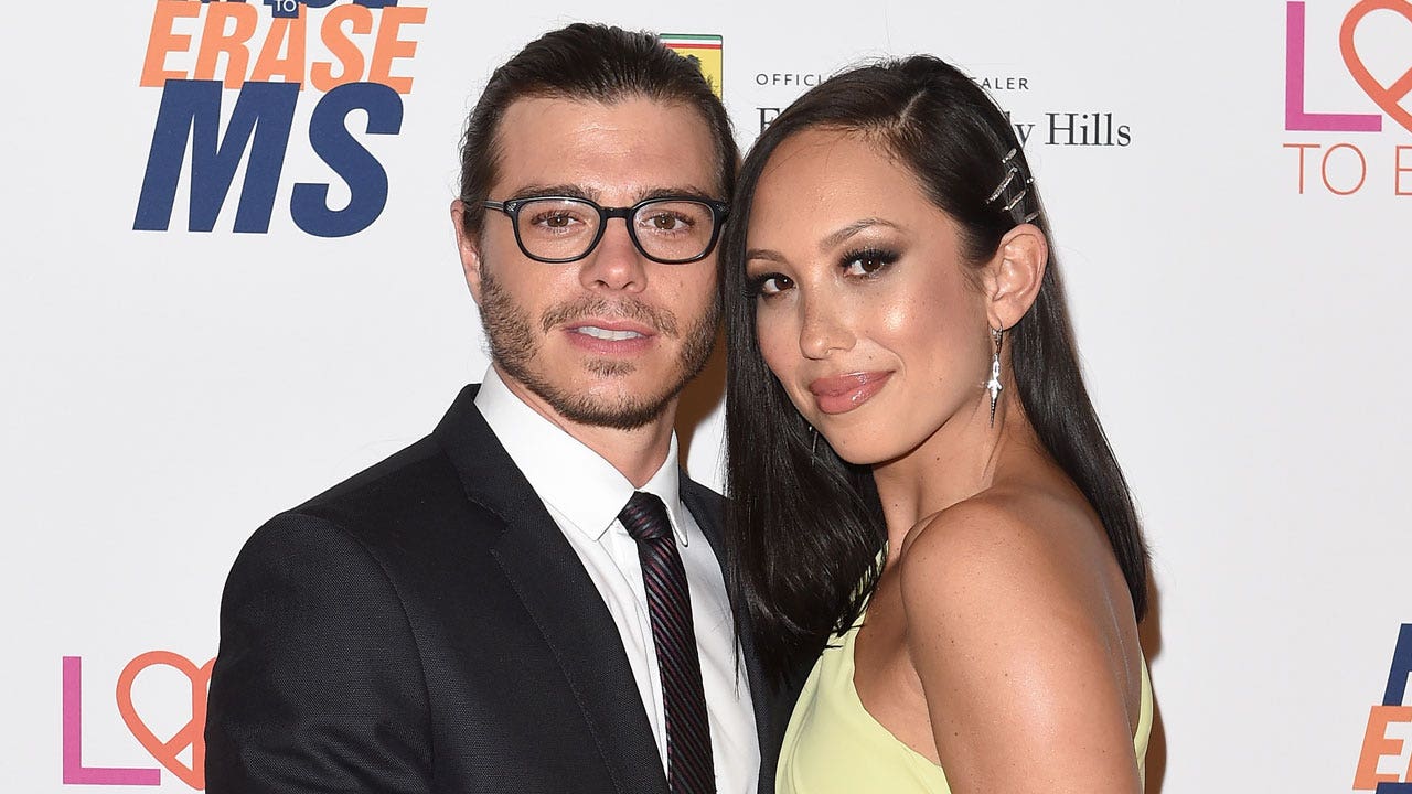 'DWTS' pro Cheryl Burke files for divorce from Matthew Lawrence