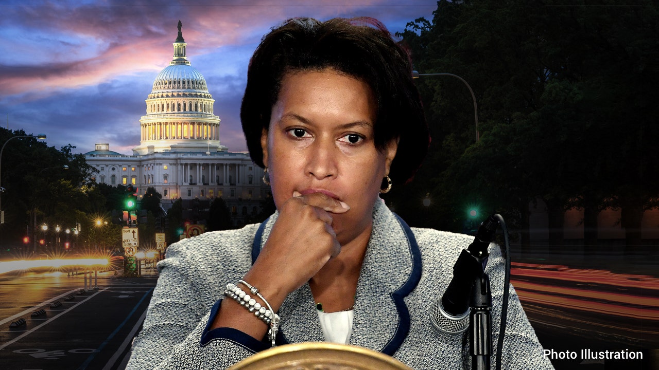 Mayor Bowser won't say who is tricking migrants into bus rides from Texas to DC