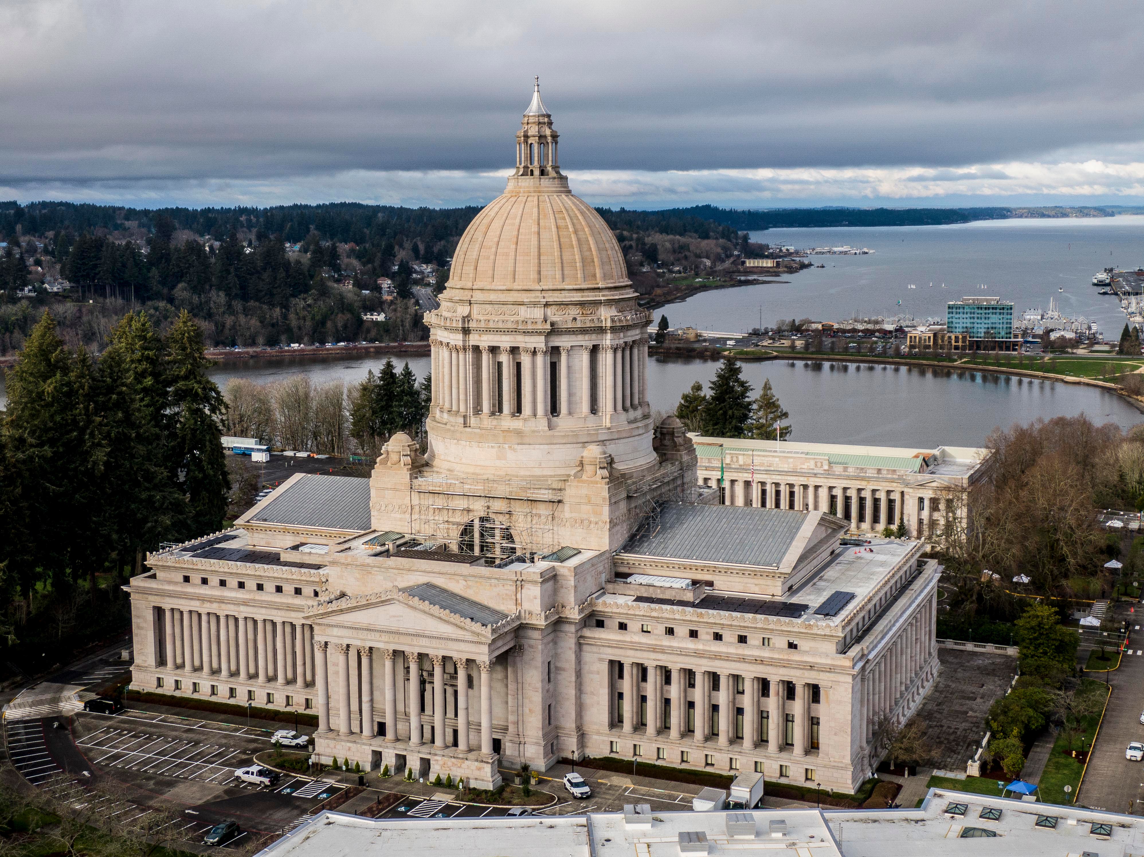 Washington rep exempts Native Americans from life jacket bill because they're 'very used to our cold waters'