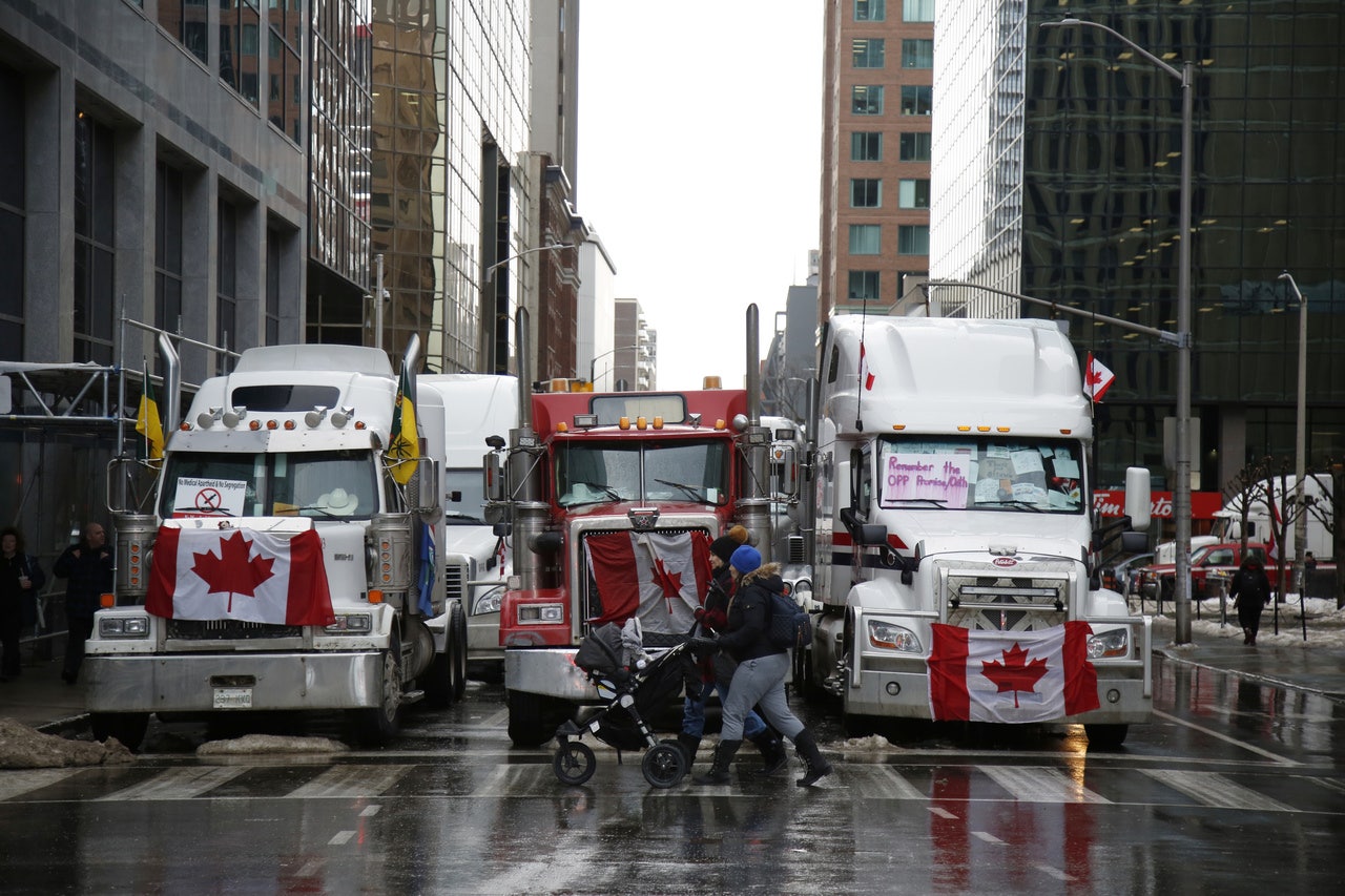 Организаторът на Canadian Freedom Convoy е арестуван в Отава