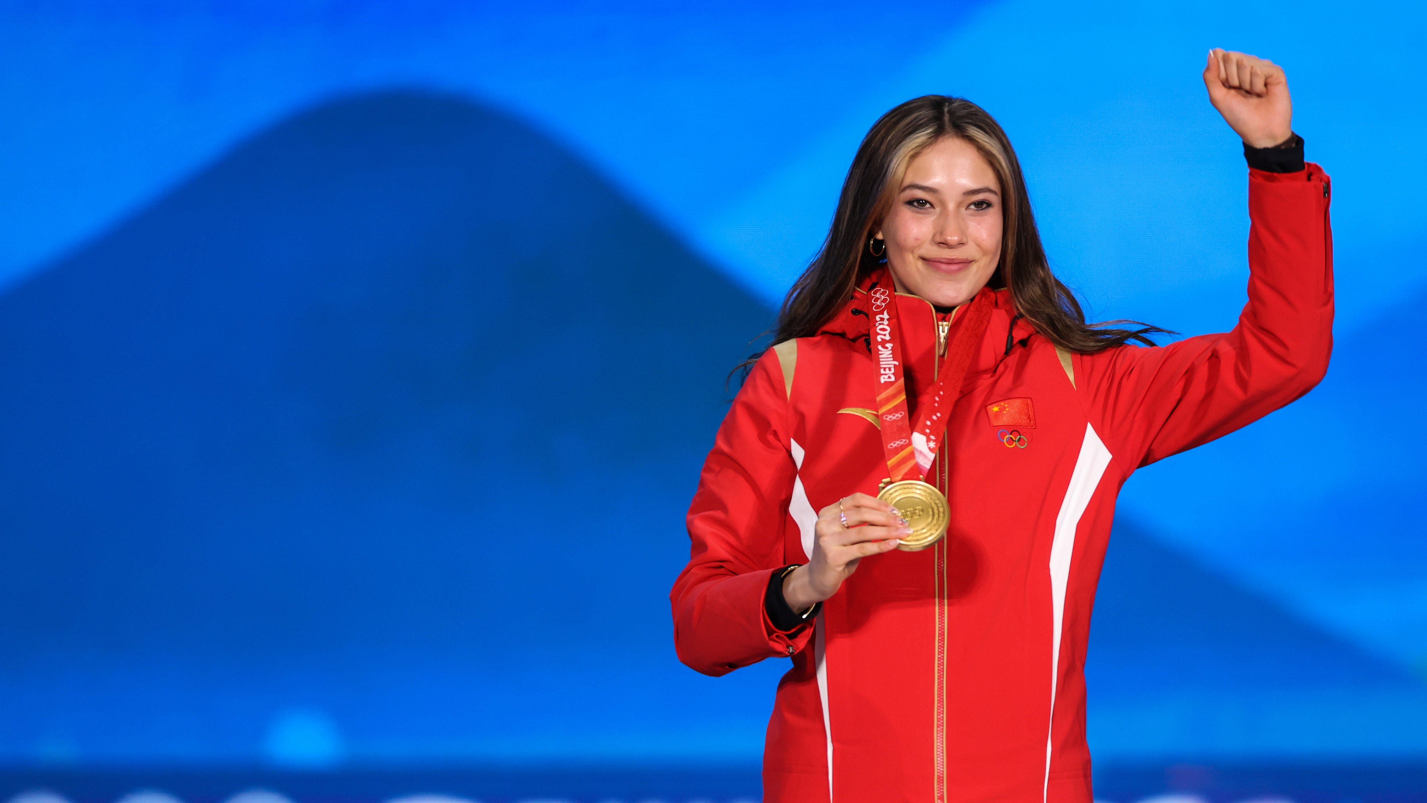 Eileen Gu's citizenship status a focus after winning Olympic gold