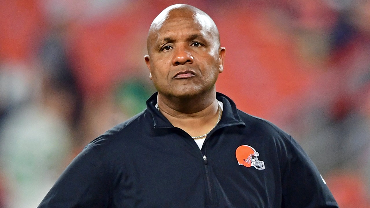 Hue Jackson claims Browns incentivized losing during tenure