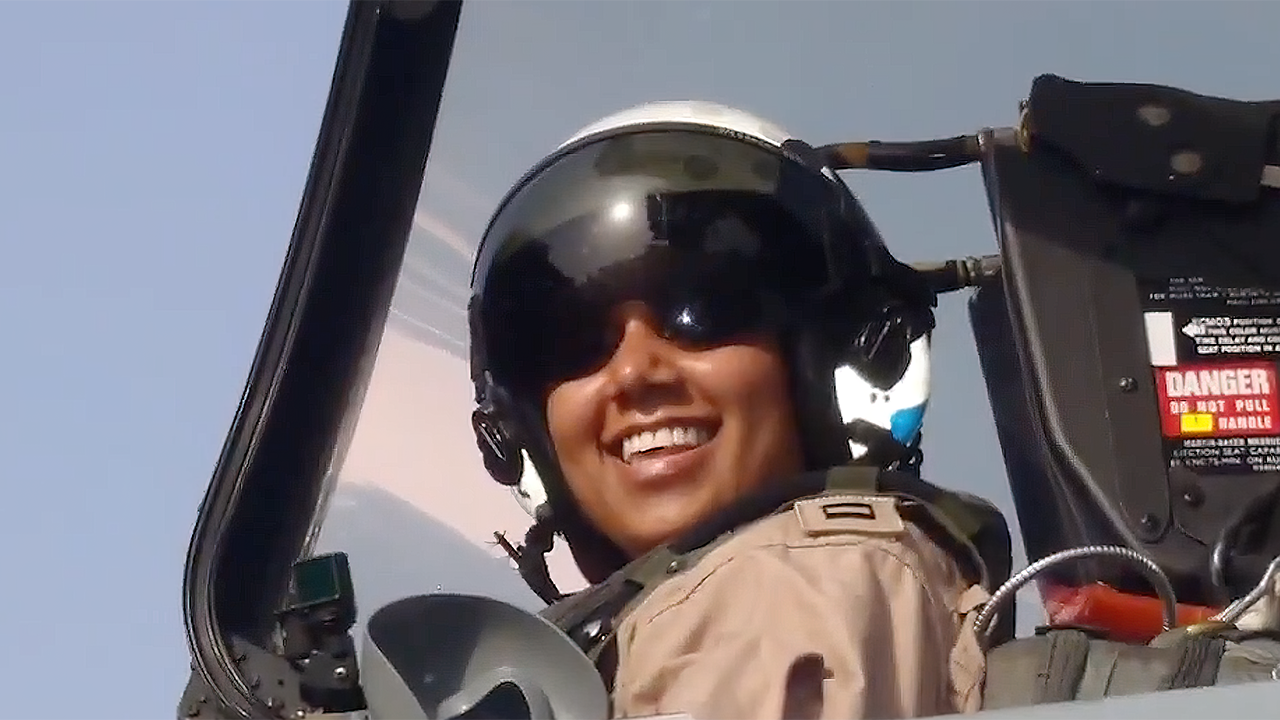 Black female Navy commander flies in the face of danger: 'Enlisting was the right choice'