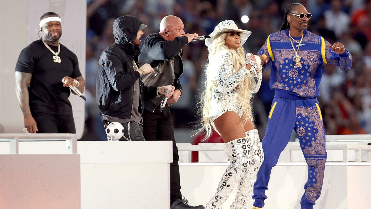 The Super Bowl Halftime Shows With The Most Star Power