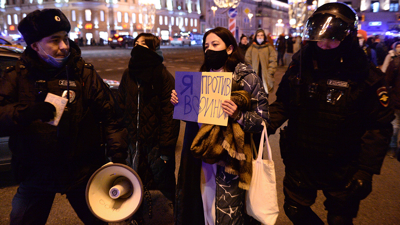 Moscow protests Ukraine invasion