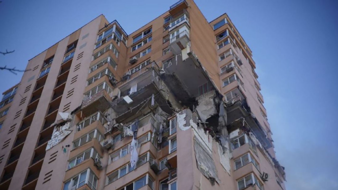 Kyiv high-rise apartment building hit by missile strike – Fox News
