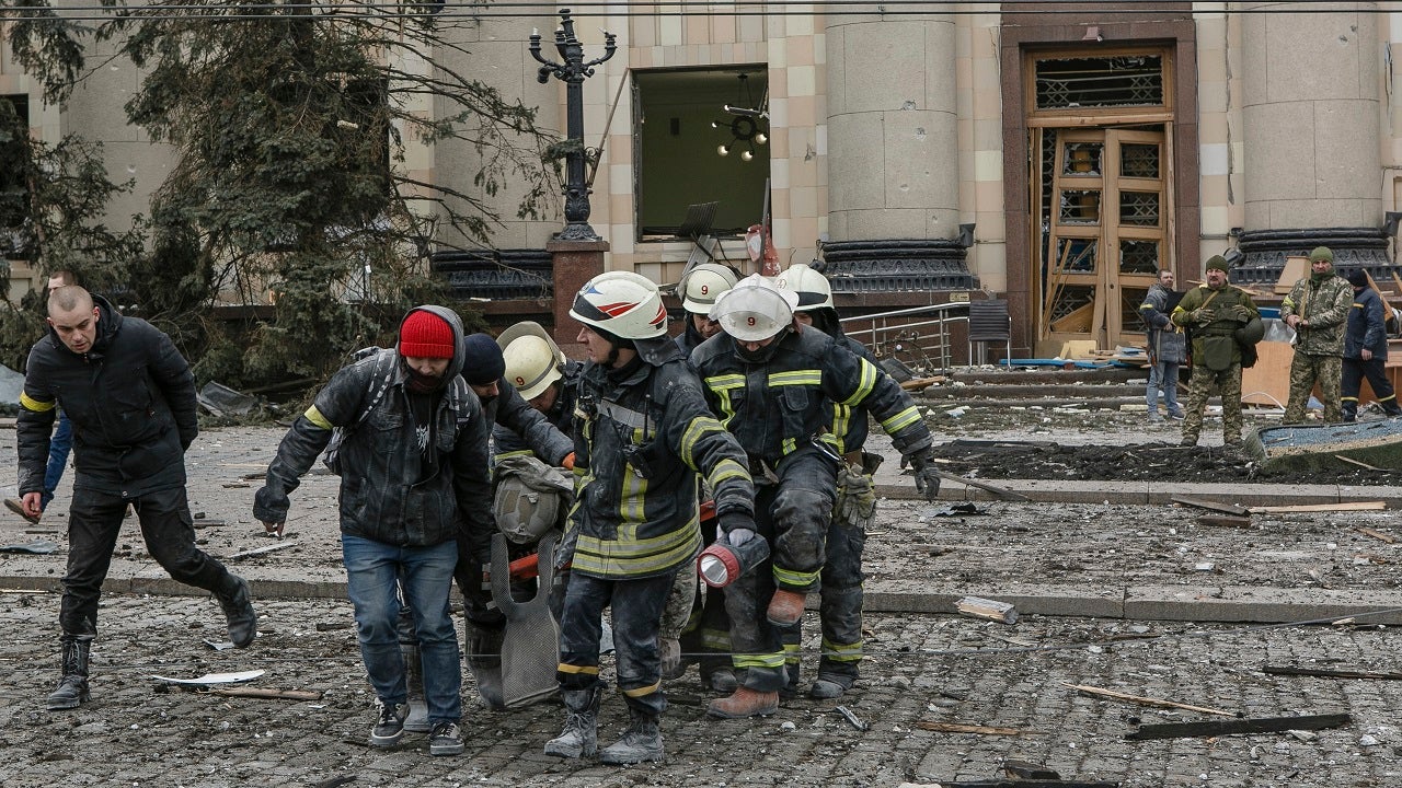 Russian forces continue hammering major Ukrainian cities on seventh day of battling