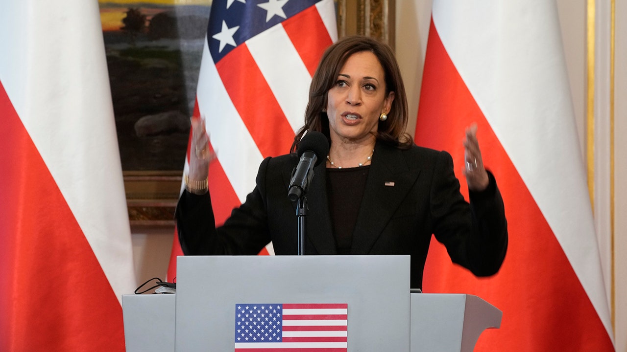 VP Harris heads to Romania as Ukraine refugee crisis grows