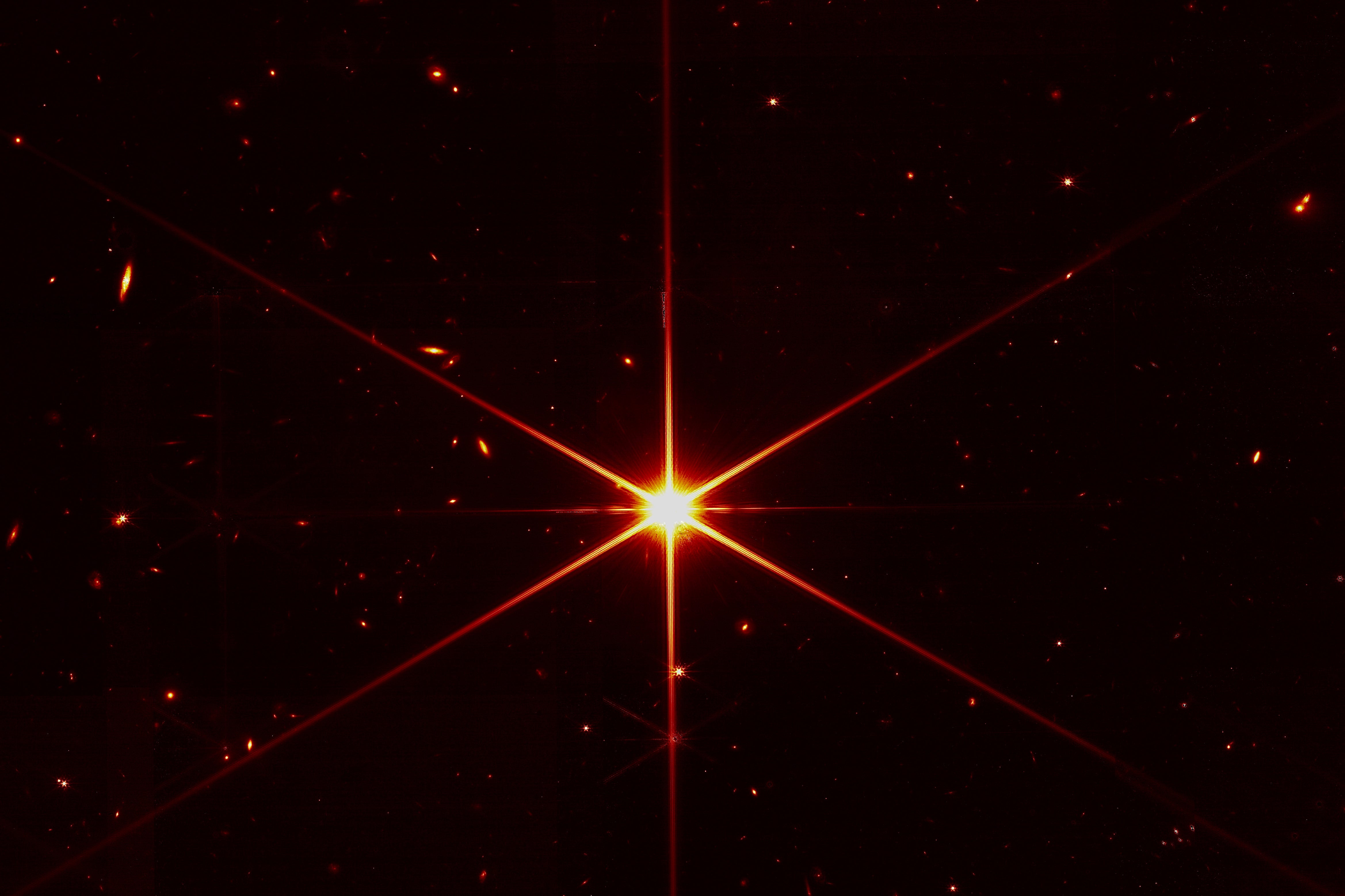 L’image de l’étoile du télescope spatial James Webb est photobombée par les galaxies