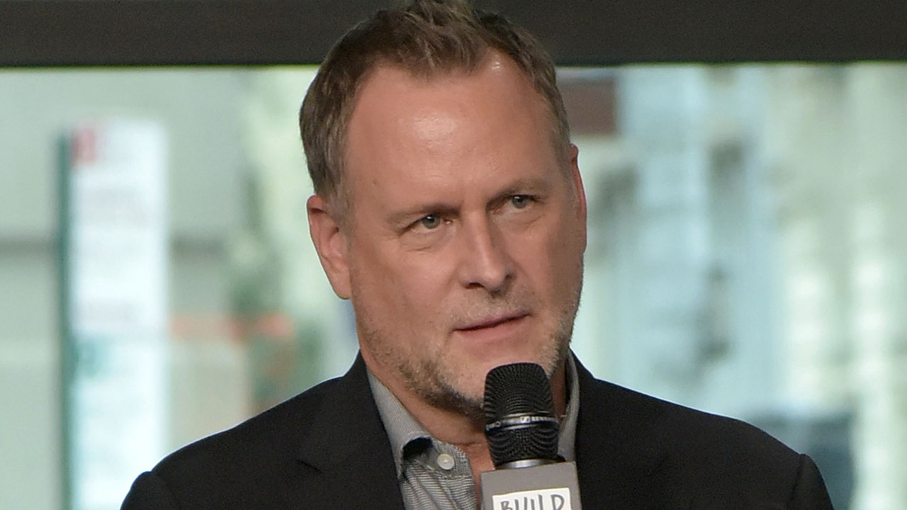 ‘Full House’ alum Dave Coulier celebrates two years of sobriety with bloody selfie from drunken night