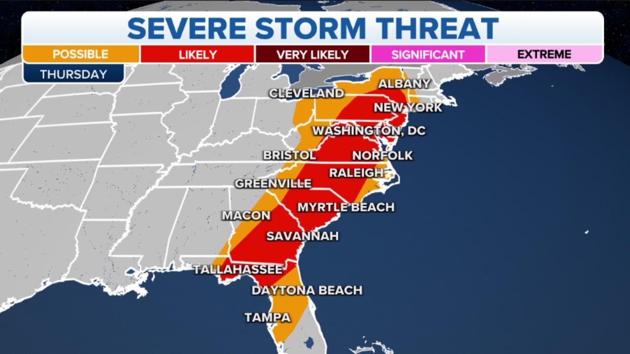 Severe weather threat shifts to East Coast as winter event moves over Midwest