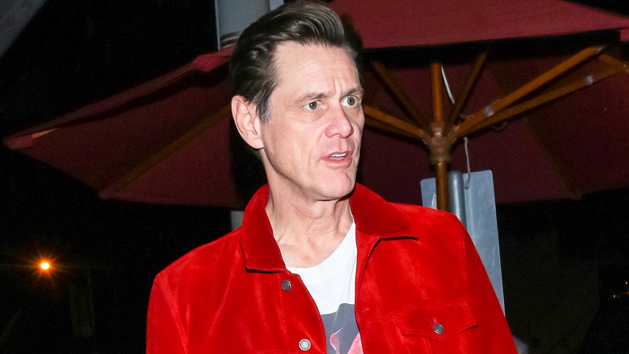 Jim Carrey tears into ‘spineless’ Oscars crowd for Will Smith ovation after slap: ‘I was sickened’