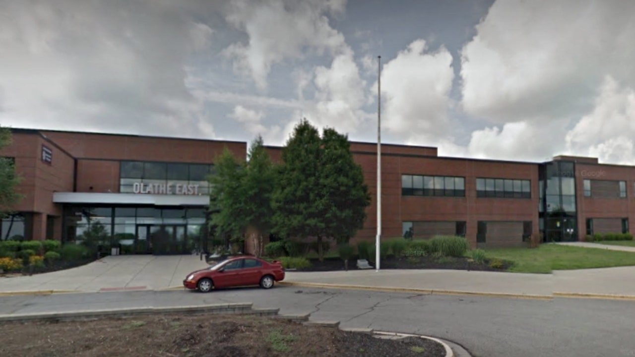 Kansas school shooting: Suspect arrested after resource officer, administrator shot