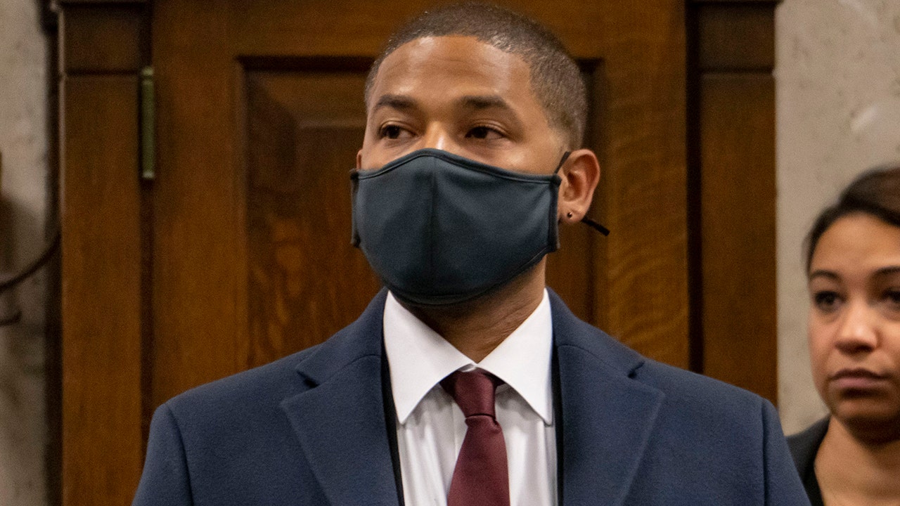 Jussie Smollett only drank ice water in jail prior to his release, attorney says