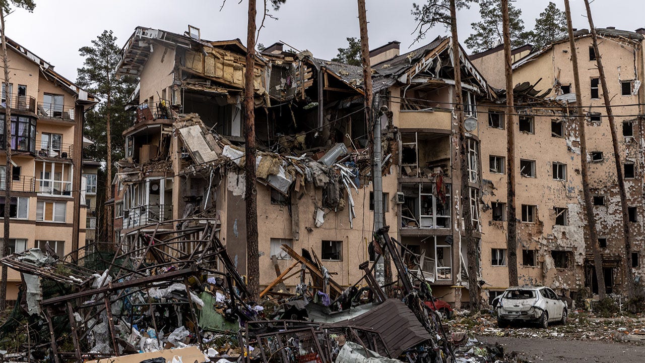PHOTOS Ukraine Crisis Snapshot Of Apocalyptic Aftermath As Russian 