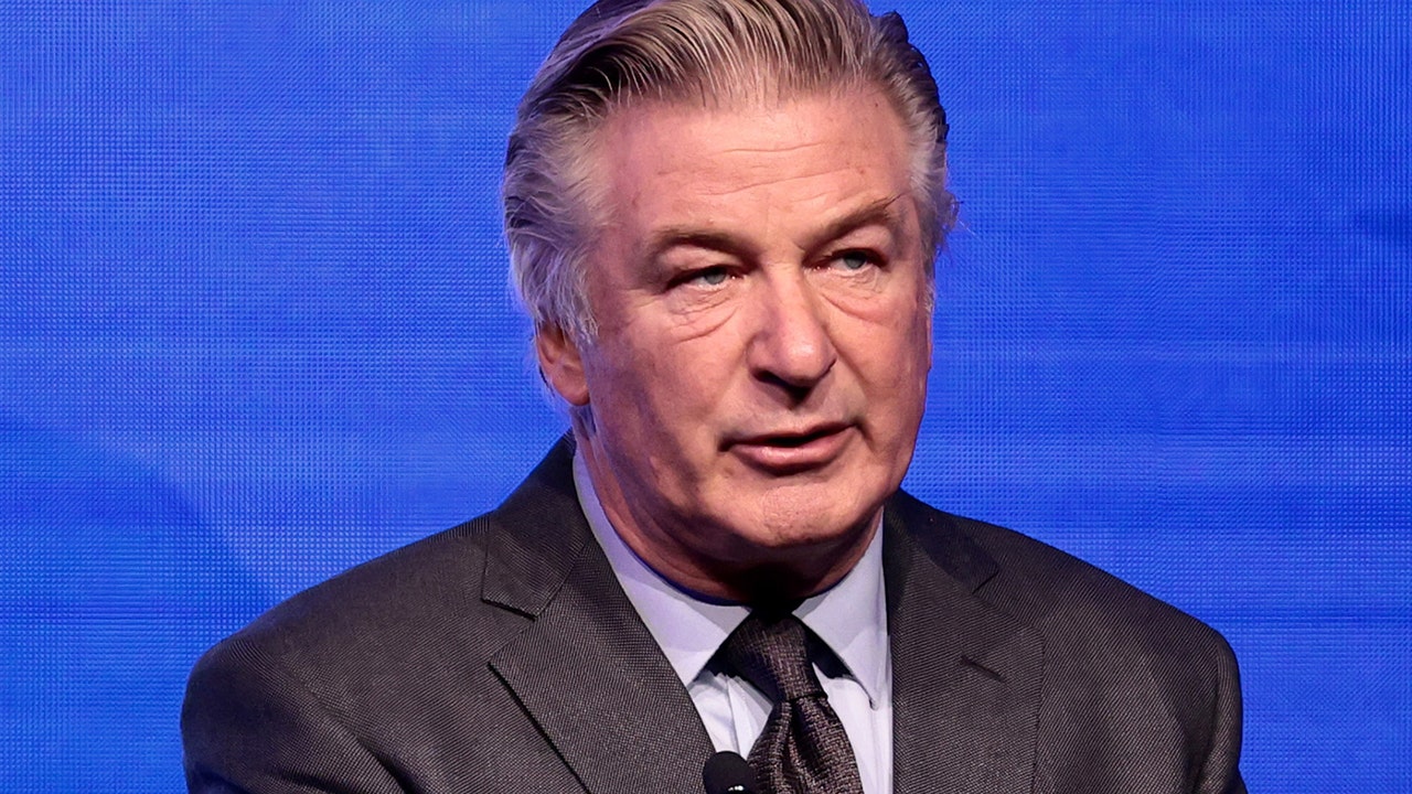 Alec Baldwin announces the death of his mom Carol, 92: 'A fighter and a champion'