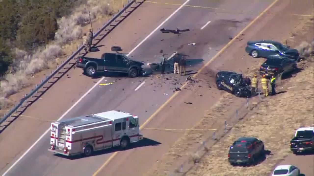 New Mexico police officer, civilian killed in crash during chase for kidnapping suspect, authorities say