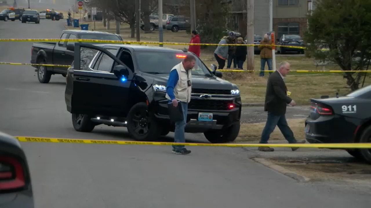 Missouri Shooting: Police Officer And Suspect Killed, Two Other ...