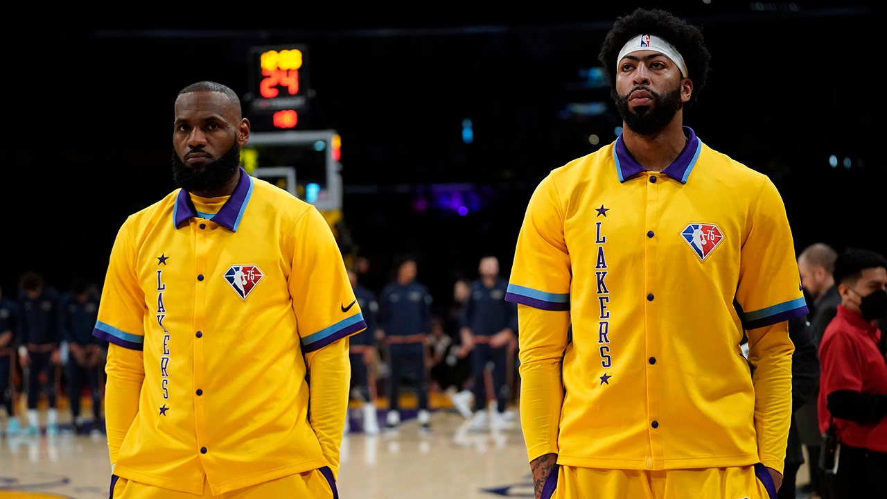 LeBron James to give Anthony Davis Los Angeles Lakers No 23 jersey, NBA  News