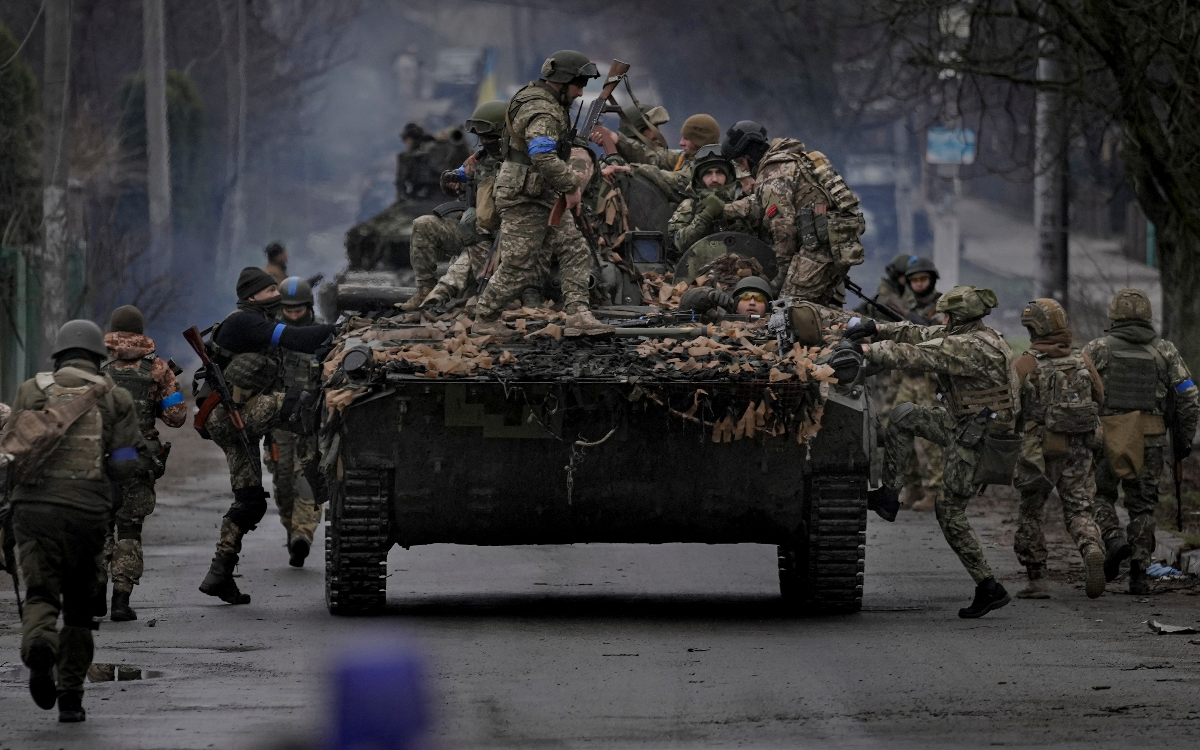 Ukrainian forces retake areas near Kyiv amid fear of traps