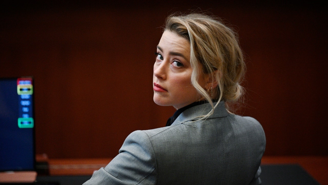 Los abogados de Johnny Depp reclaman una ‘ronda de victoria’ después de la sentencia, afirma el portavoz de Amber Heard