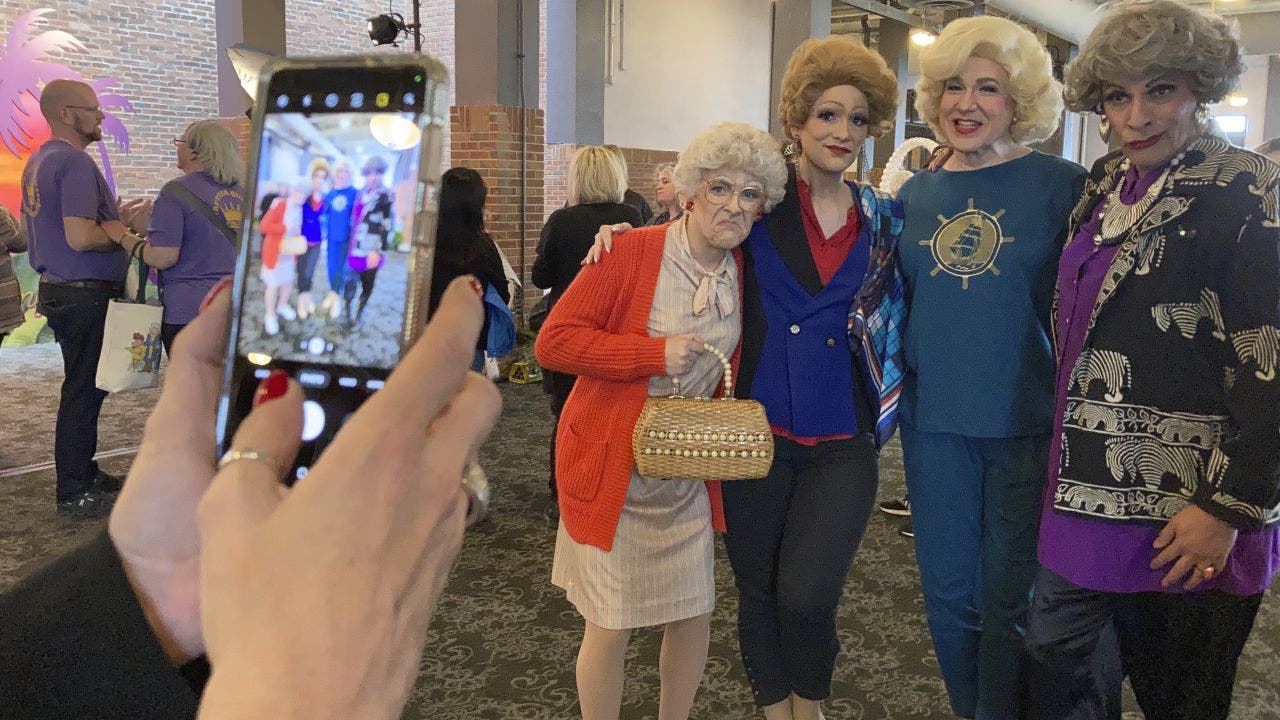 ‘Golden Girls’ fan convention debuts in Chicago: ‘Best fans in the world’