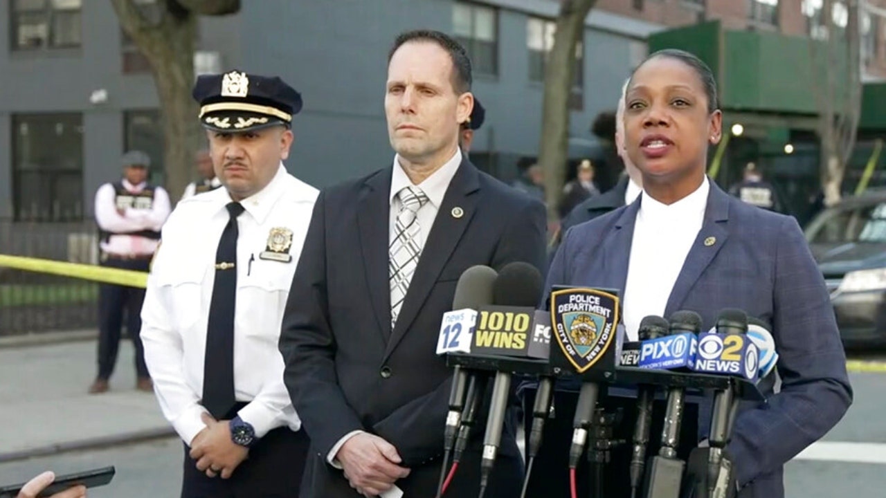 Supreme Court Gun Decision: NYPD Commissioner Warns 'nothing Changes ...