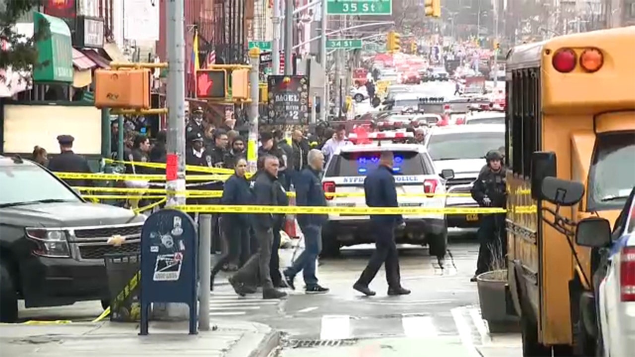Brooklyn subway shooting leaves 16 injured, 'undetonated devices' found: FDNY