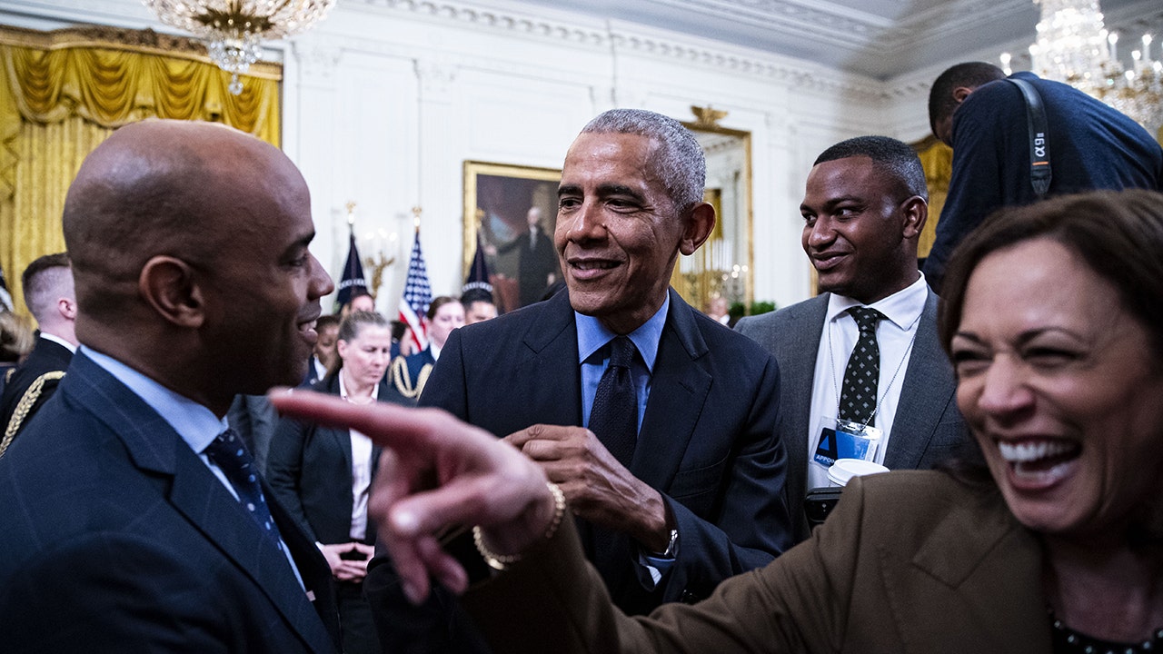 Journalists ‘captivated’ by Obama’s jokes at White House Obamacare event