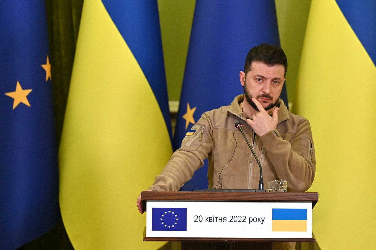 Ukraine’s Zelenskyy pushes for new security agreements without Russia, apart from peace talks
