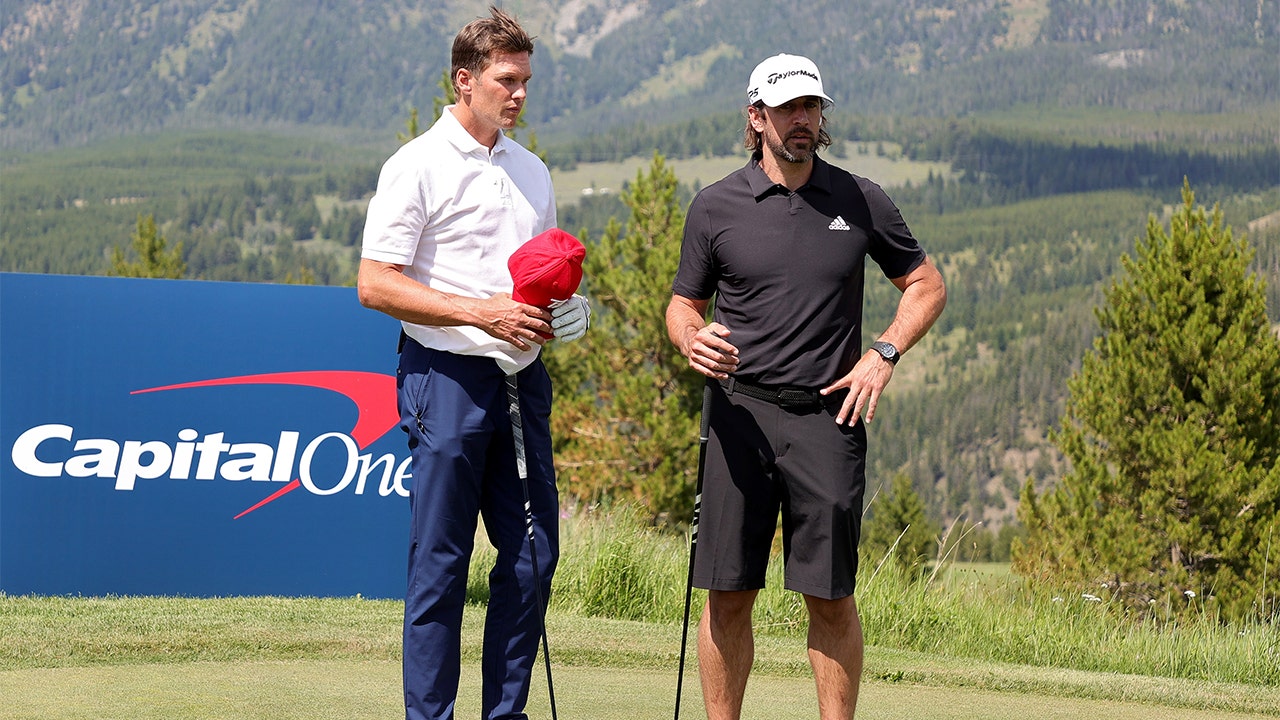 NFL quarterbacks Tom Brady and Aaron Rodgers team to defeat Patrick Mahomes  and Josh Allen in exhibition golf match - ESPN