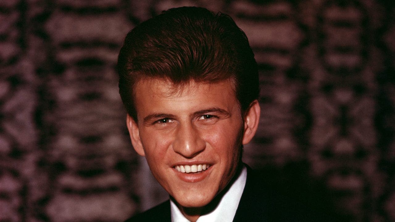 Bobby Rydell, ’60s teen idol and 'Bye Bye Birdie' star, dead at 79