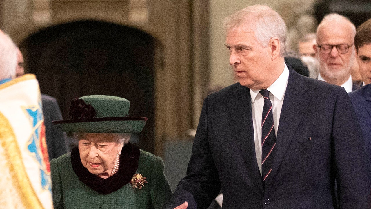 Queen Elizabeth wasnt supposed to be captured with Prince Andrew at Prince Philip service, photographer says Fox News