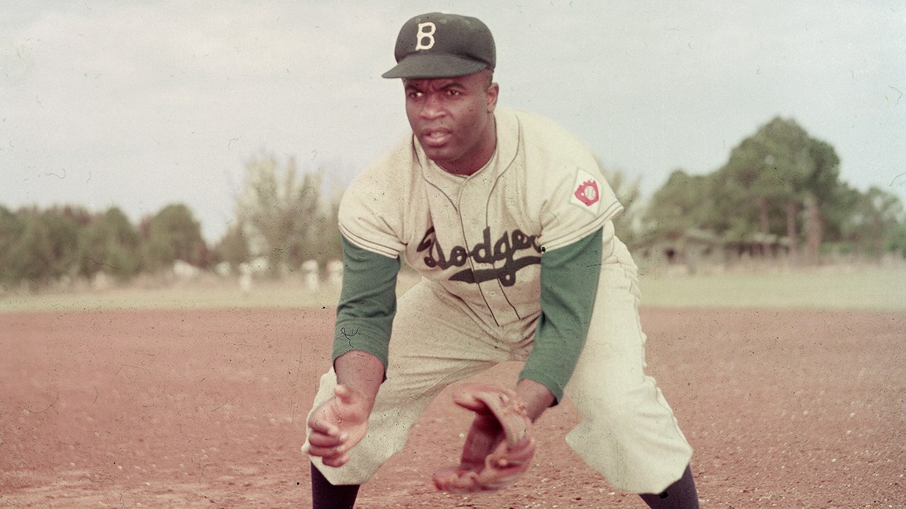 Jackie Robinson statue stolen from Wichita public park | Fox News