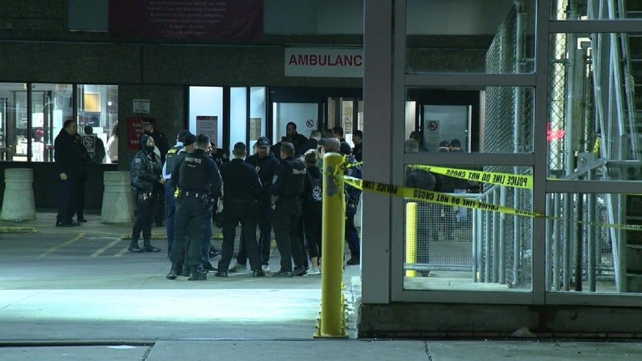 Philadelphia gunman dead after shooting SEPTA officer, 2 women, police say