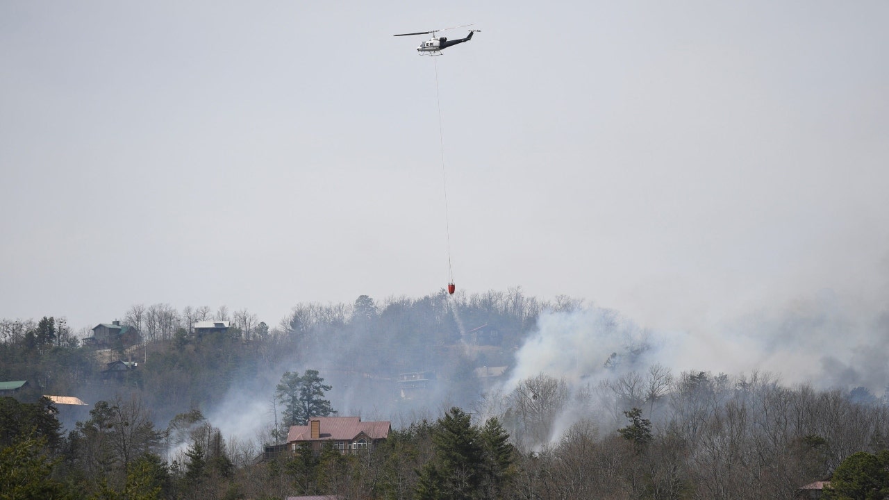 Dolly Parton calls for prayers as Tennessee fires threaten area near Dollywood