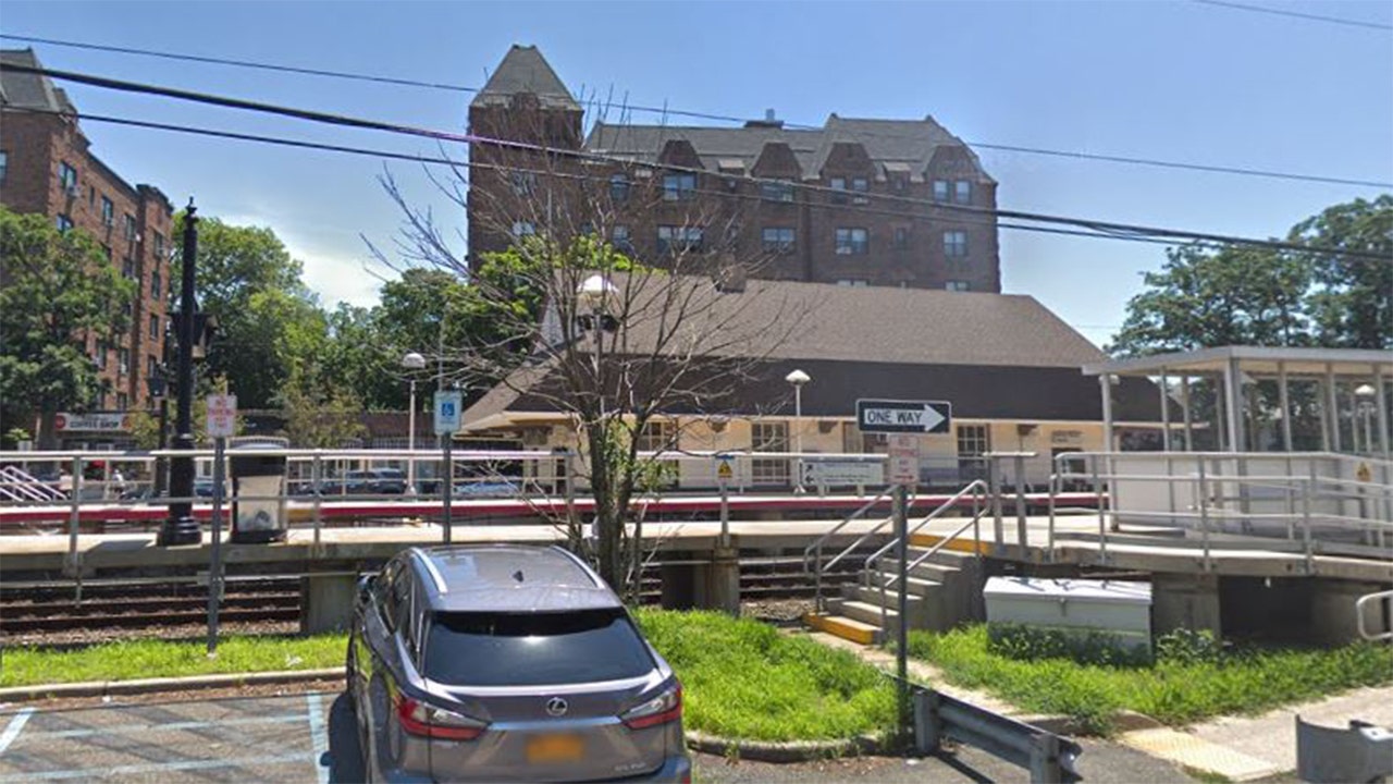 New York station delays multiple trains after fire breaks out on tracks