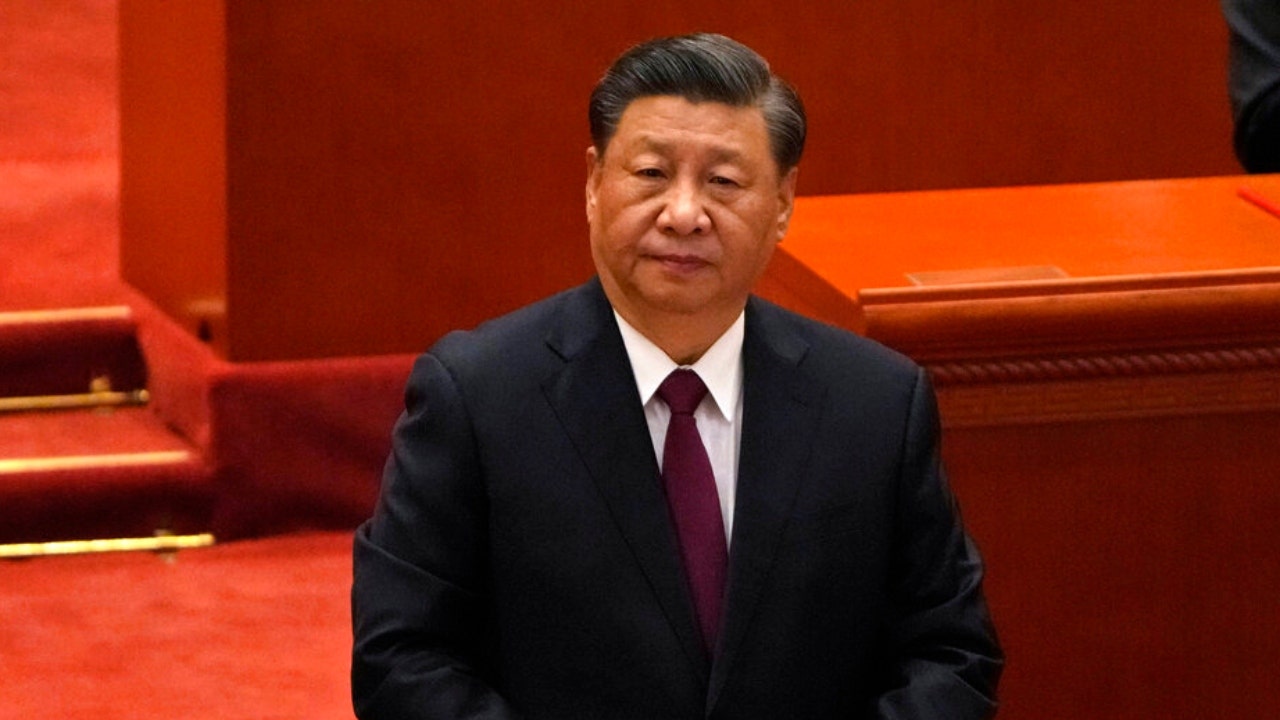 Australian man who insulted Chinese President Xi Jinping says police told him he will be charged