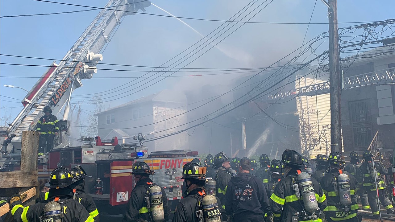 Brooklyn house fire leaves one FDNY firefighter dead, at least five others injured