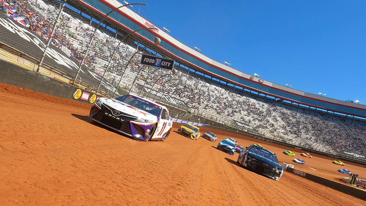 Who will win NASCAR's Food City Dirt Race at Bristol Motor Speedway
