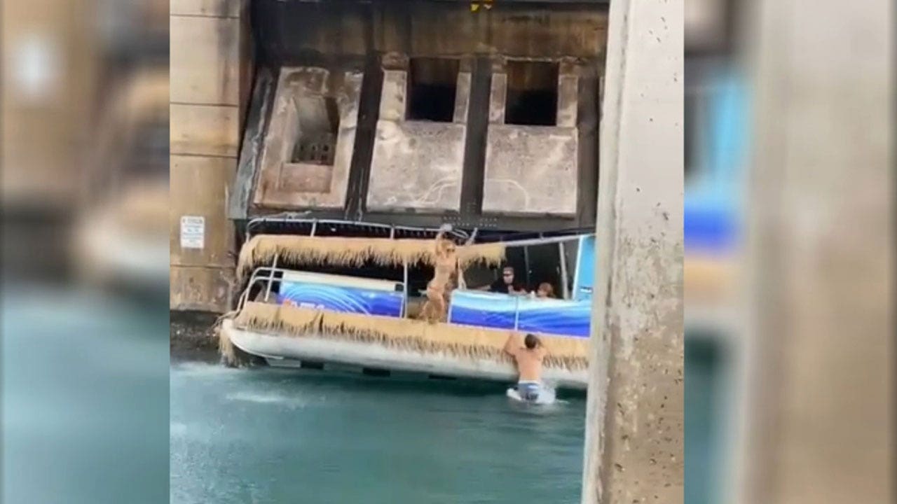 Florida drawbridge partially crushes pontoon boat, sending passengers scrambling