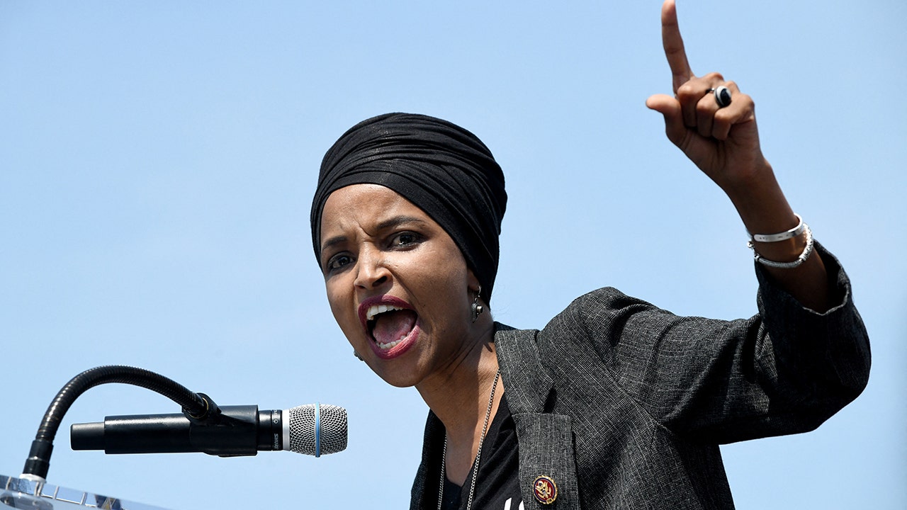 Ilhan Omar Eric Swalwell hit back at McCarthy over pledge to block them from House committees – Fox News