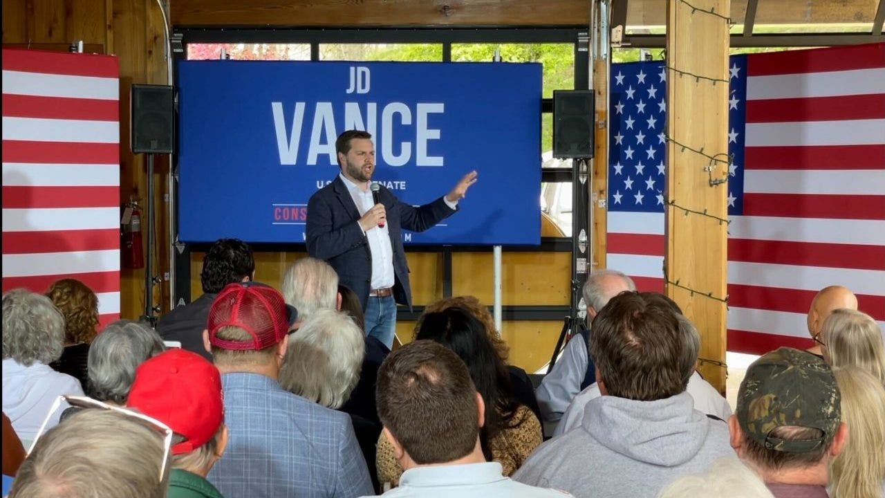 House firebrands Gaetz, Greene say Vance is the Senate ally they need in rowdy campaign stop thumbnail