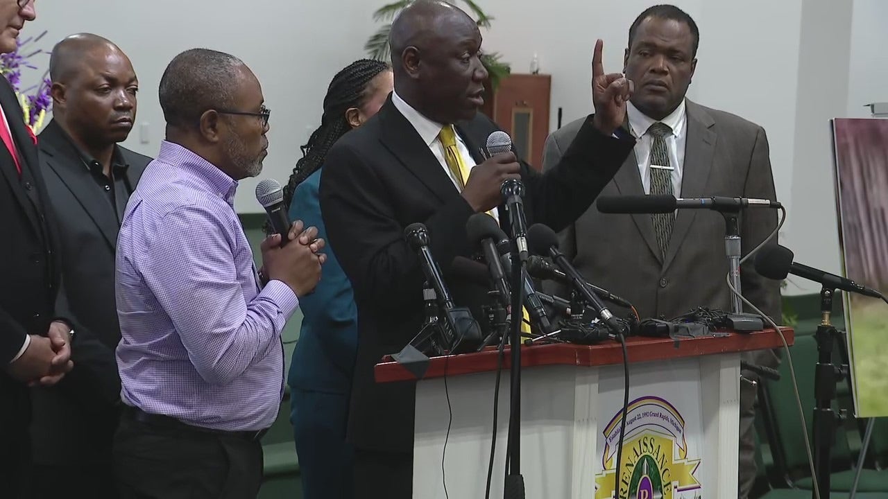 Michigan officer who shot and killed Patrick Lyoya should be prosecuted, attorney Ben Crump says