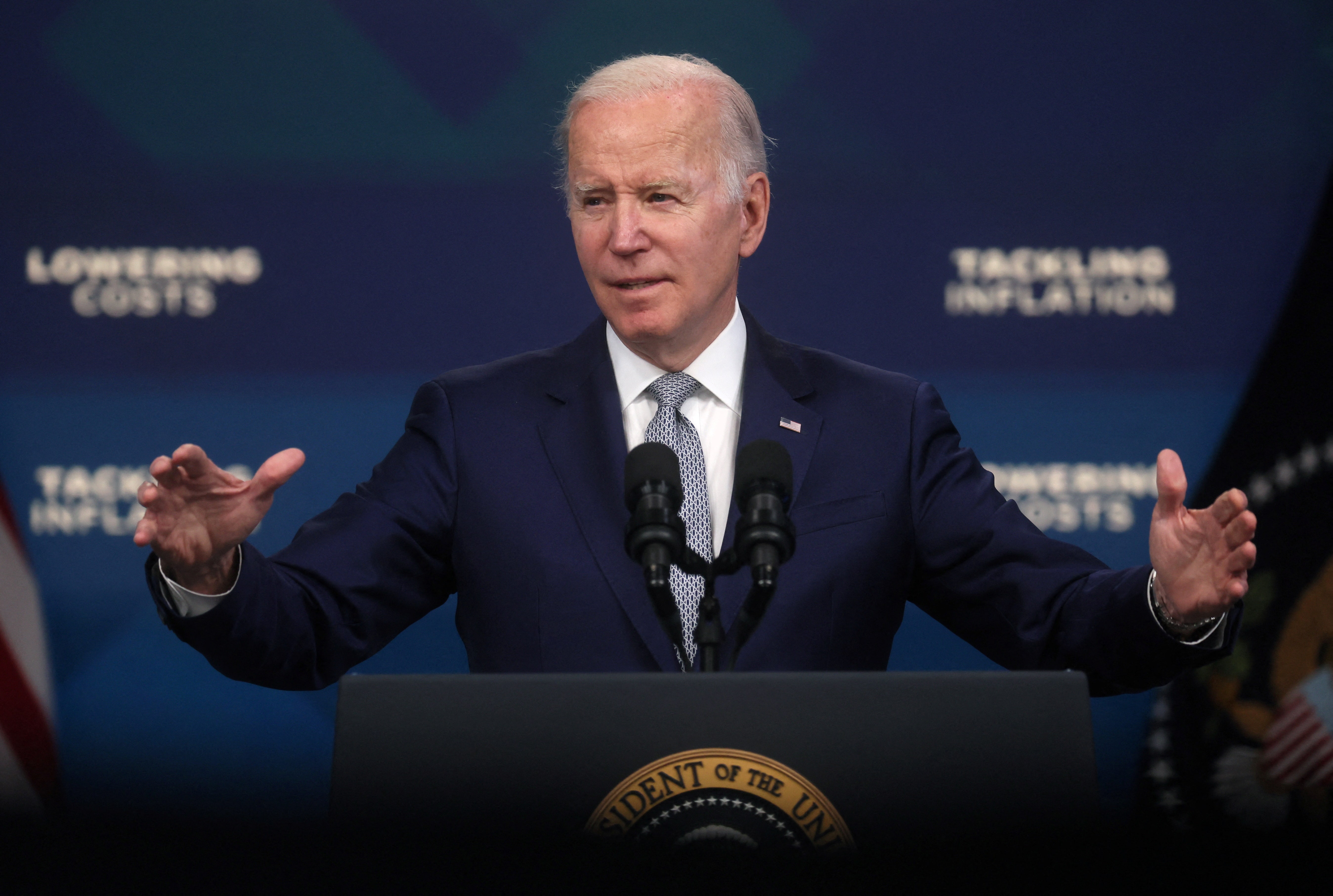 Republicans should help Biden fight inflation instead of campaign on it 