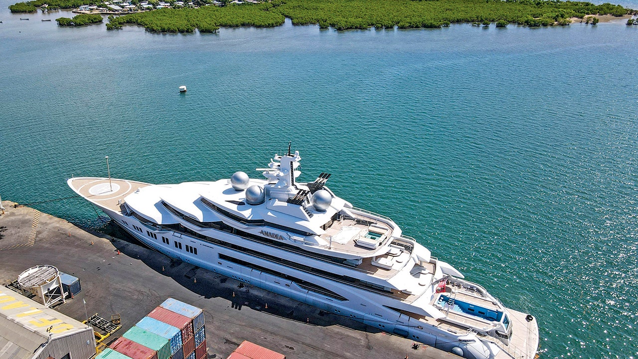 Fiji judge rules US can seize Russian oligarch's superyacht