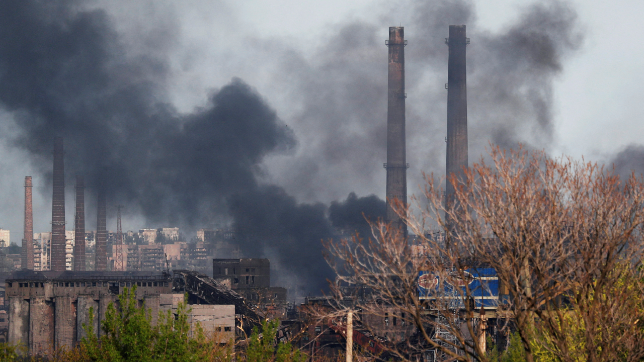 Russian military is now storming Mariupol steel factory, Ukrainian forces say