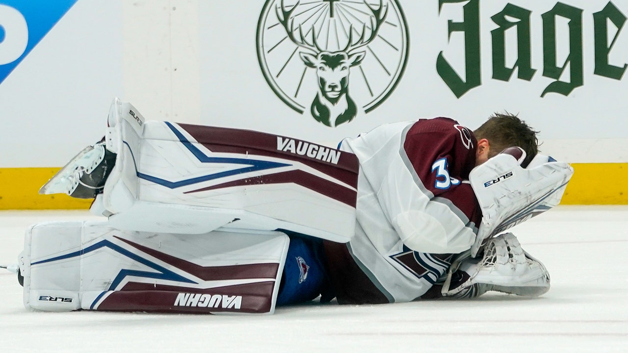 Avalanche goalie Darcy Kuemper gets hit in face by stick in ‘freak accident’